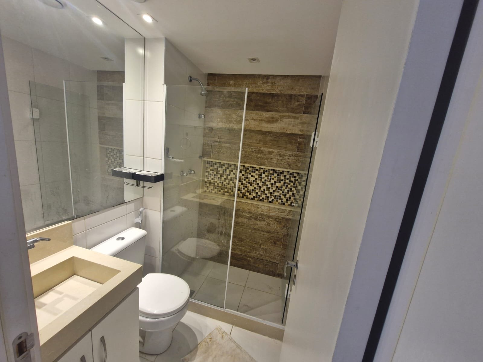Apartamento mobiliado com suíte canadense - foto 17